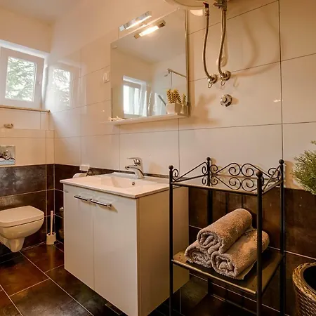 Vilaveja Apartment *