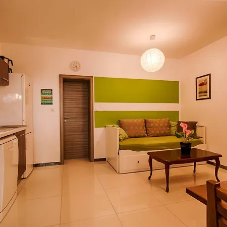 Vilaveja Apartment *