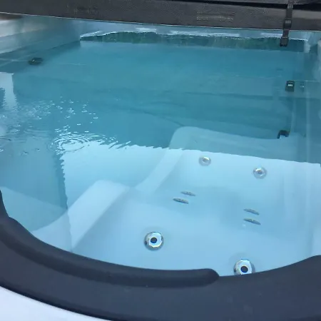 アパート Vilaveja