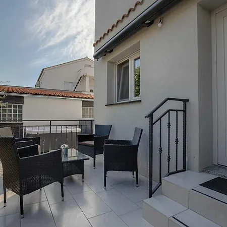 Apartment Vilaveja